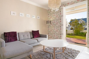 De Zalze Winelands Golf Lodges 18